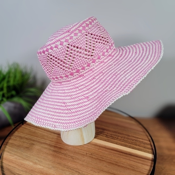 J. Crew Pink and cream oversized straw hat summer beach vacation Size M / L - Picture 7 of 16